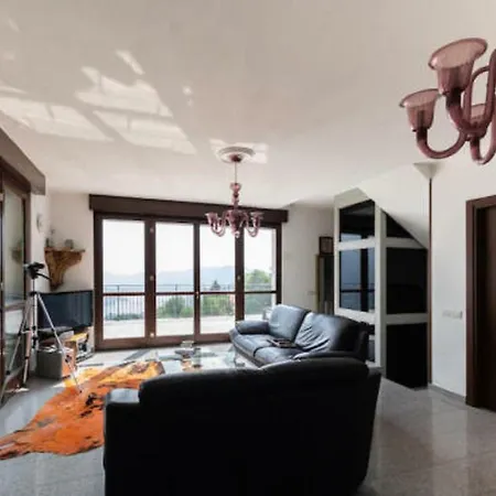 Chalet Burkett Holiday home Cernobbio